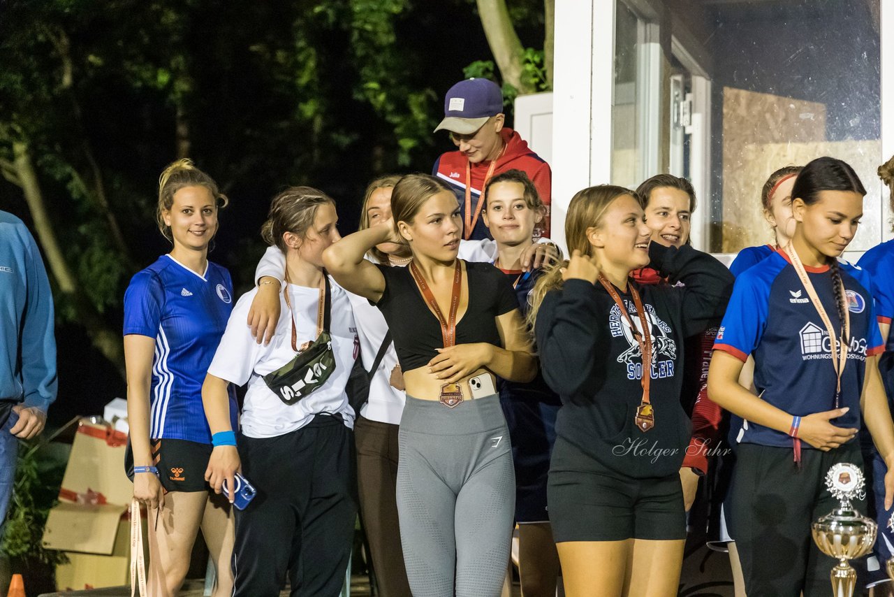 Bild 125 - Loewinnen-Cup